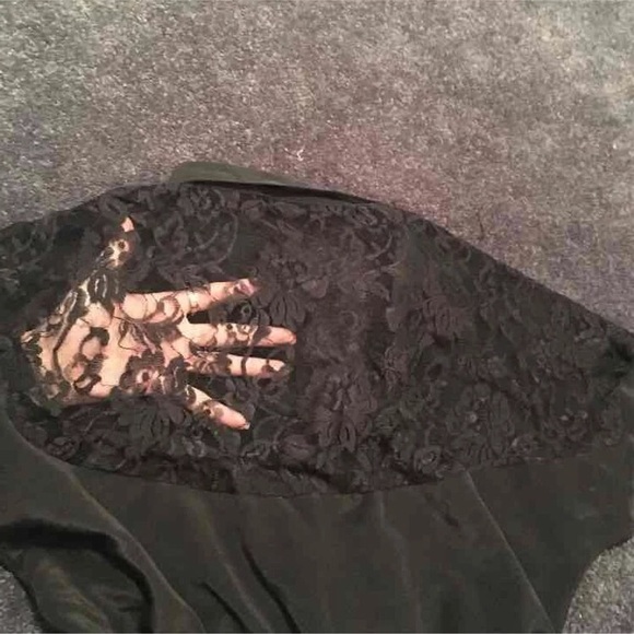 Romper - Picture 3 of 4